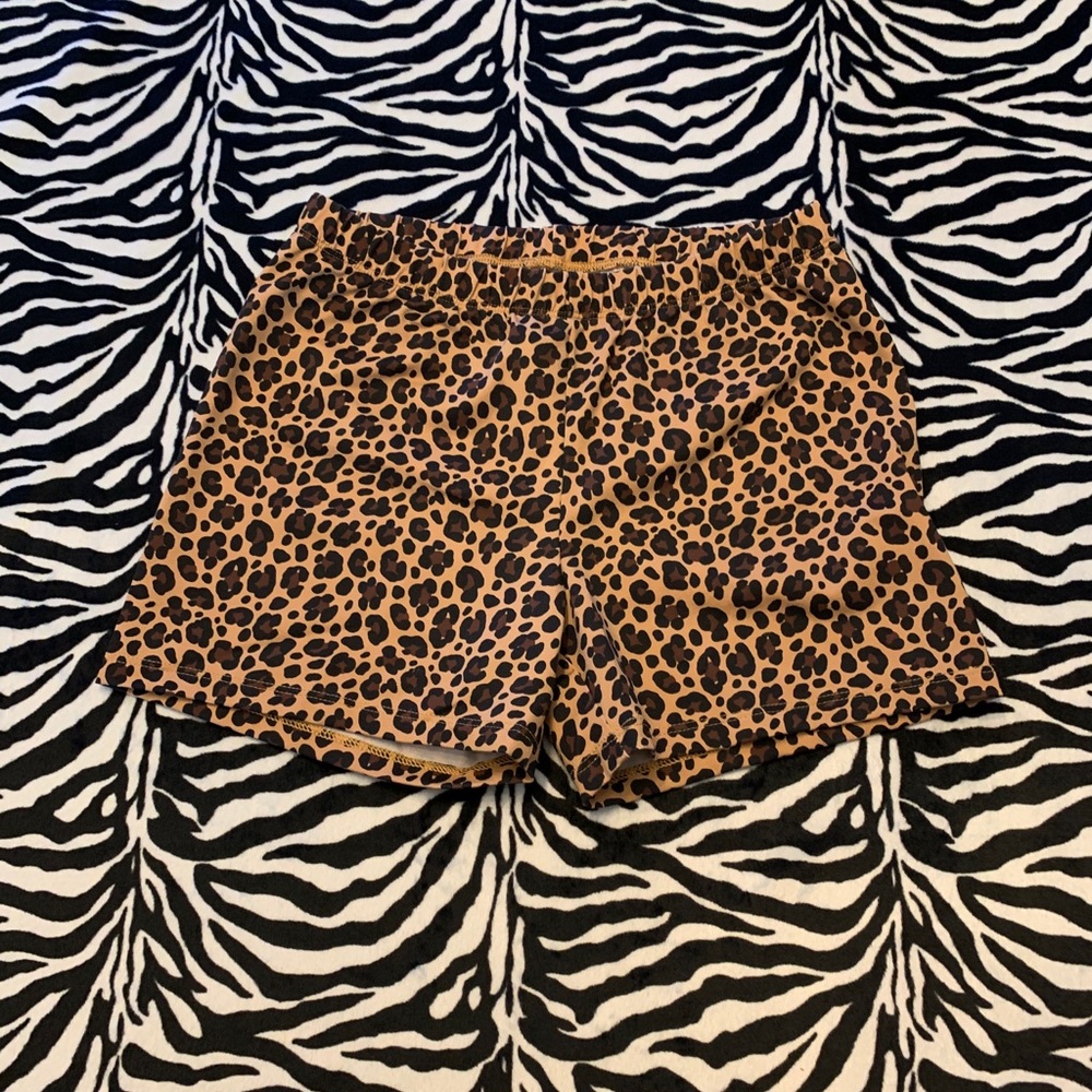 🔥3/$20🔥New Leopard Booty Shorts